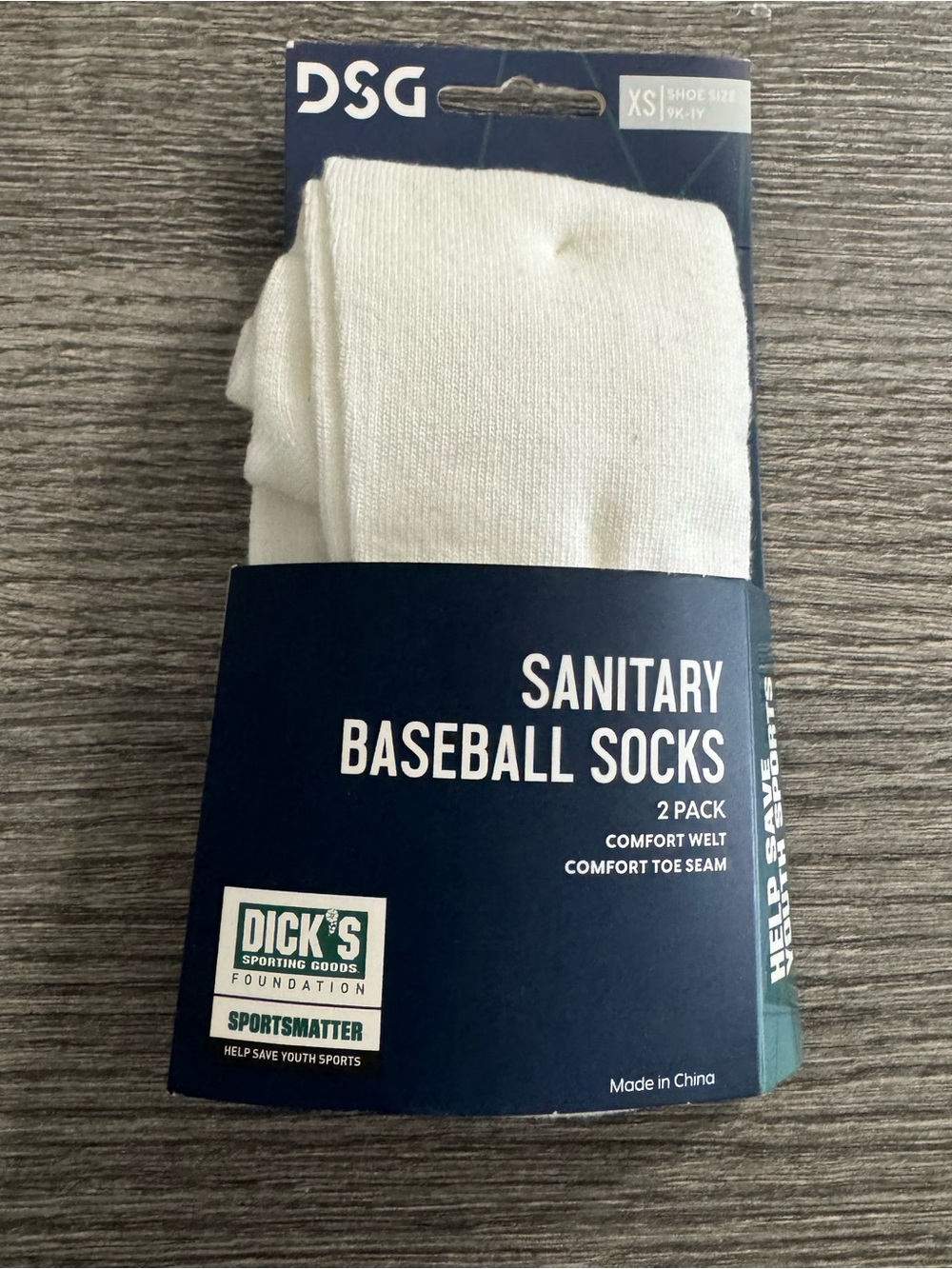 DSG Sanitary Baseball Socks Kids 2 Pack White XS Shoe Size 9K - 1Y